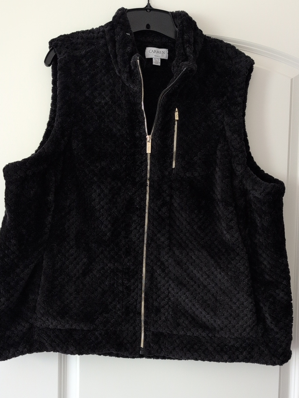 Carmen Women's Black Faux Fur Zip-Front Vest